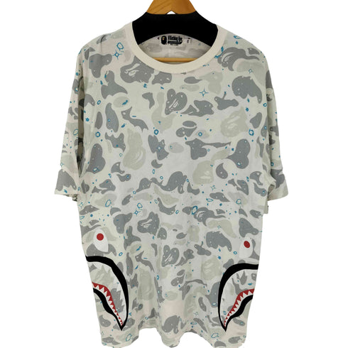 アベイシングエイプ A BATHING APE CAMO PATTERN SIDE SHARK HEAD Tee メンズ 2XL