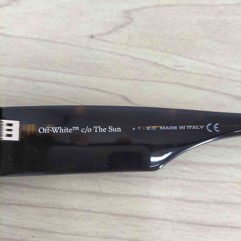 オフホワイト OFF-WHITE THE SUN スクエアフレーム サングラス メンズ 56口17
