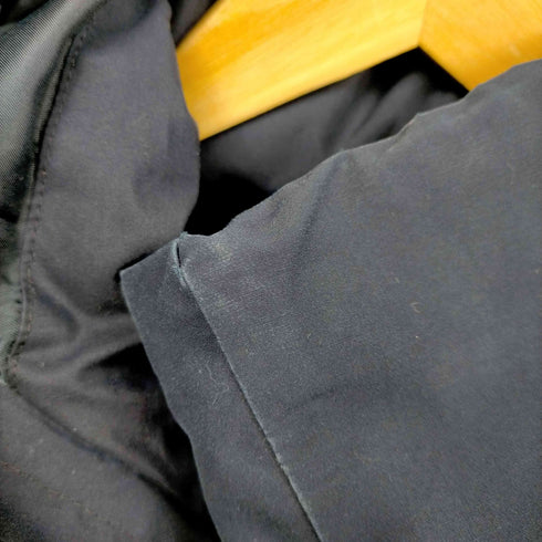 ユニクロ UNIQLO フーデッドダウン レディース M