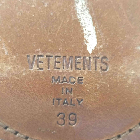 ヴェトモン VETEMENTS DEMNA GVASALIA 踵潰しデザイン ヒールパンプス レディース 39