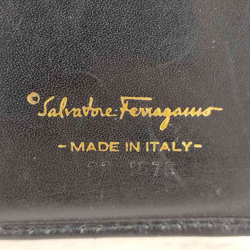 サルヴァトーレフェラガモ Salvatore Ferragamo イタリア製 長財布 レディース