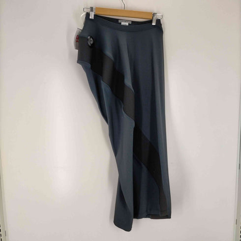イッセイミヤケ ISSEY MIYAKE 23SS FIGURATIVEスカート レディース 2