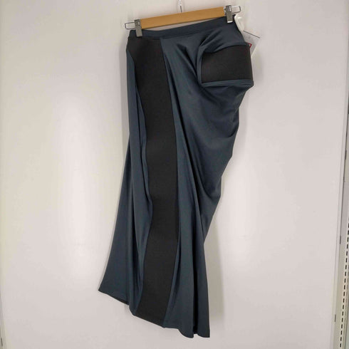 イッセイミヤケ ISSEY MIYAKE 23SS FIGURATIVEスカート レディース 2