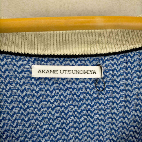 アカネウツノミヤ AKANE UTSUNOMIYA ヘリンボーン フリルデザイン Vネックリブニット レディース
