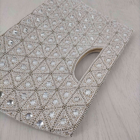 グレースコンチネンタル GRACE CONTINENTAL ビーズ刺繍バッグ オケージョン レディース