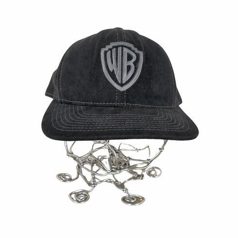 ワーナーブラザーズ スタジオストア WARNER BROS STUDIO STORE 90s MADE IN USA フロントロゴ キャップ @1996 メンズ