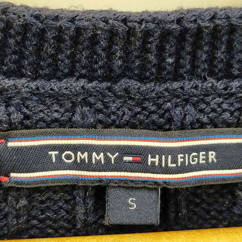 トミーヒルフィガー TOMMY HILFIGER ケーブルニット コットンVネックセーター チルデンニット クリケットセーター メンズ JPN:S