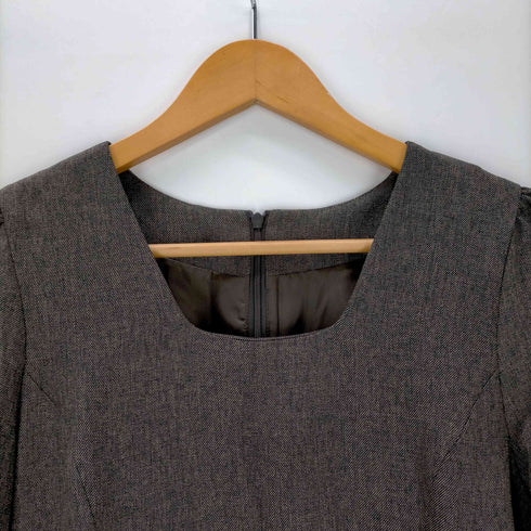 ナチュラルビューティーベーシック NATURAL BEAUTY BASIC 22SS スクエアネックワンピース レディース JPN:M