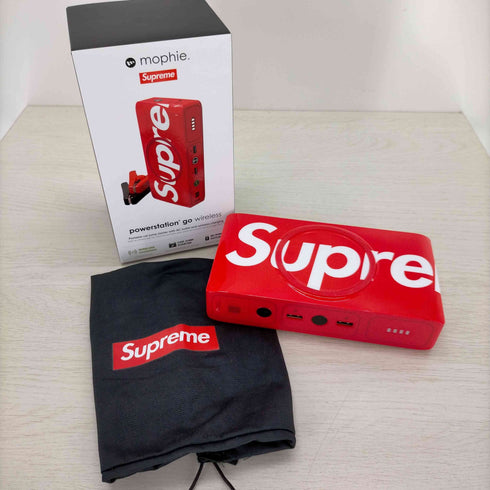 シュプリーム Supreme mophie powerstation go メンズ