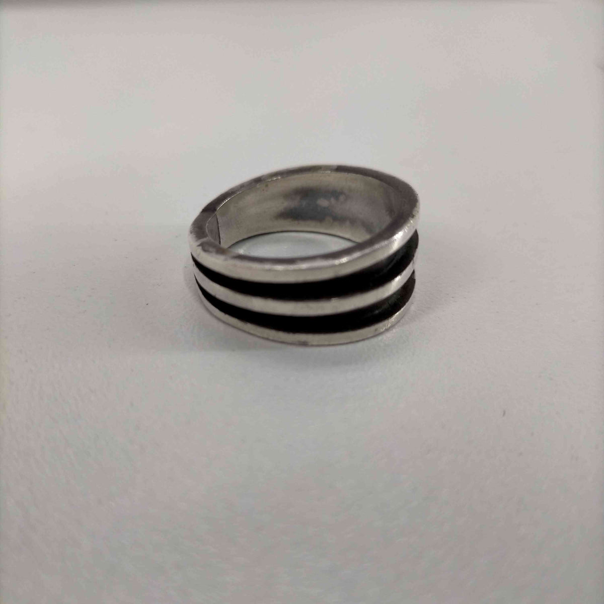 トムホーク TOM HAWK 2 LINE RING STERLING 2ラインリング ナバホ族