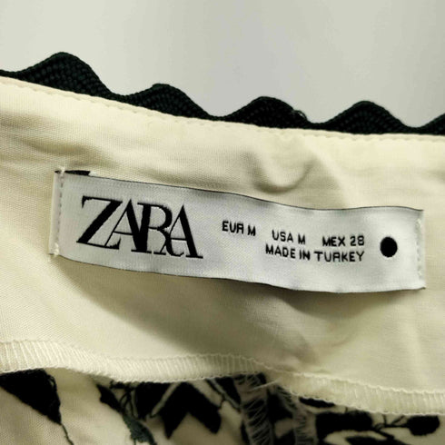 ザラ ZARA GREEN BEIGE EMBROIDERED SHORTS レディース US M