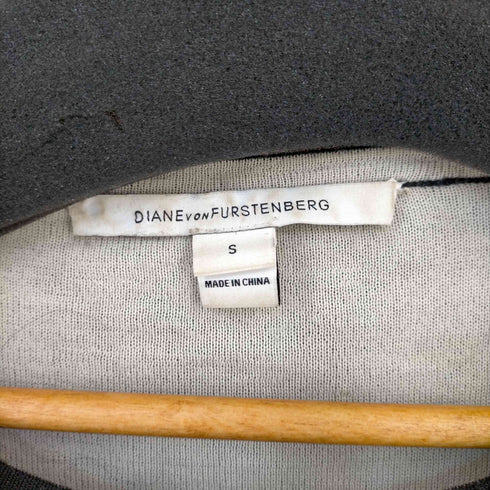 ダイアンフォンファステンバーグ DIANE VON FURSTENBERG ボタニカル柄 ウールニット レディース JPN:S