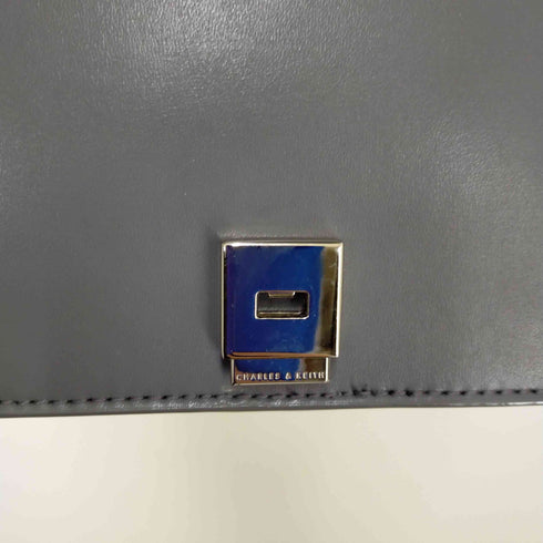 チャールズキース CHARLES & KEITH Bow Detail Magnetic Closure Cross Body Bag レディース