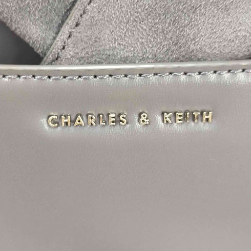 チャールズキース CHARLES & KEITH Bow Detail Magnetic Closure Cross Body Bag レディース