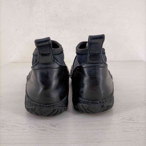 イッセイミヤケメン ISSEY MIYAKE MEN レザーゴアスニーカー メンズ