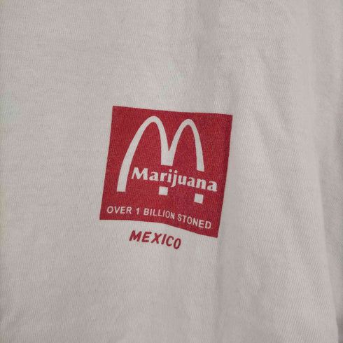 ベイサイド BAYSIDE USA製 サンプリングロゴ marijuana over 1 billion stoned クルーネックTシャツ メンズ import:L
