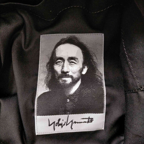 ヨウジヤマモト Yohji Yamamoto シグネチャーロゴレザーショルダーバッグ メンズ