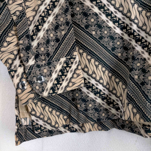 ArjunaWeda ロングスリーブバティックシャツ メンズ 3XL