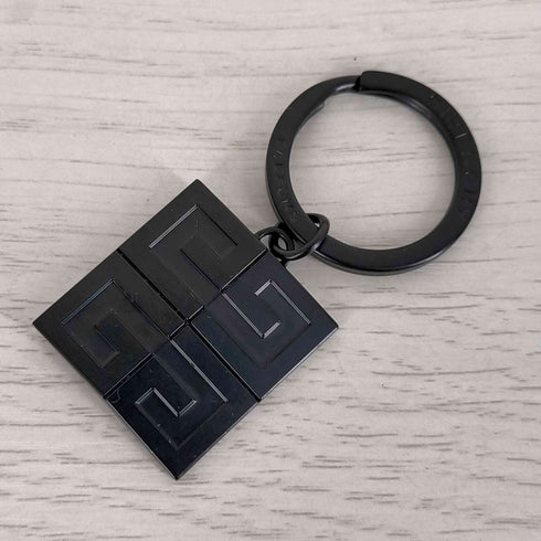 ジバンシィ GIVENCHY ロゴキーチェーン レディース