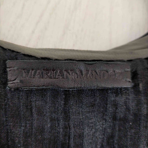 Mariana Mendez ネックレス トップス レディース