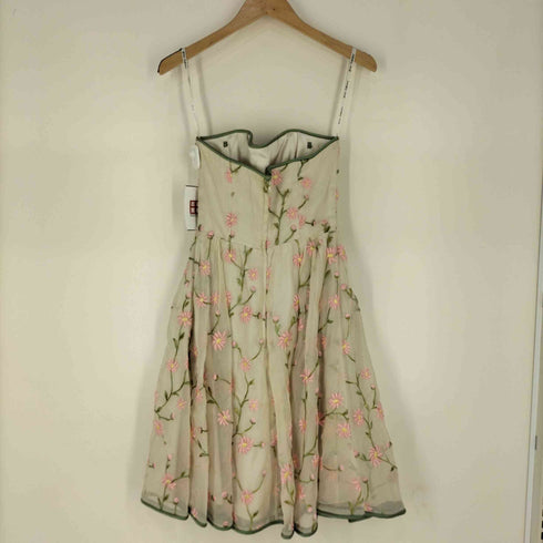 ベッツィジョンソン Betsey Johnson チューブトップ花柄刺繍ワンピース レディース US:0-2