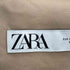 ザラ ZARA OVERSIZED RUNS BIG Buttoned Trench Coat バックボタン オーバーサイズトレンチコート レディース import:M
