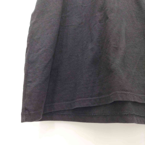 ゲス GUESS モノクロクルーネック フロントロゴ半袖tシャツ メンズ import:L