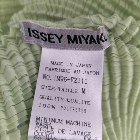 イッセイミヤケ ISSEY MIYAKE ノースリーブ プリーツトップス レディース JPN:M
