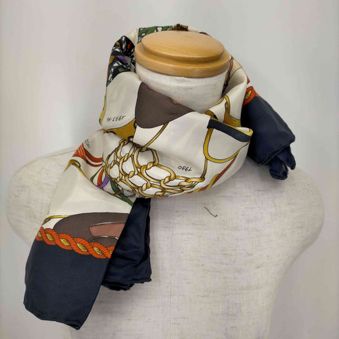サルヴァトーレフェラガモ Salvatore Ferragamo 80S 総柄シルクスカーフ メンズ