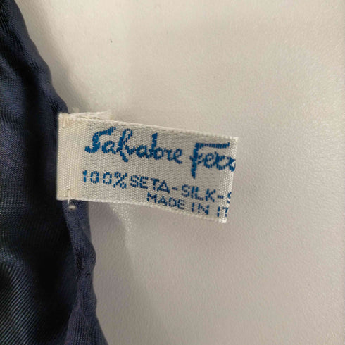サルヴァトーレフェラガモ Salvatore Ferragamo 80S 総柄シルクスカーフ メンズ