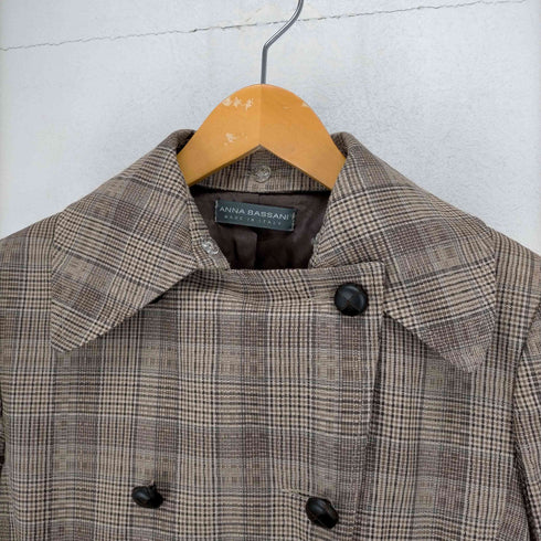 ANNA BASSANI MADE IN ITALY クルミボタン ダブルジャケット レディース