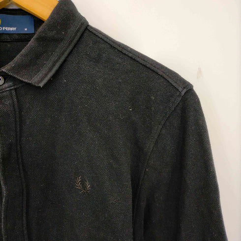 フレッドペリー FRED PERRY 同色ロゴ刺繍 鹿の子 長袖シャツ メンズ import:M