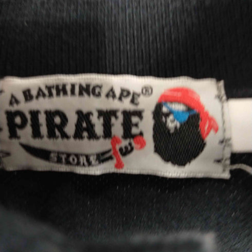 ア ベイシング エイプ パイレーツストア A BATHING APE PIRATE STORE 背面プリントS/Sポロシャツ メンズ JPN:S