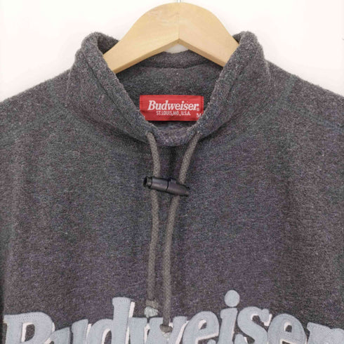 バドワイザー Budweiser ロゴ ワッペン 刺繍 パイル ボトルネック プルオーバー メンズ import:M