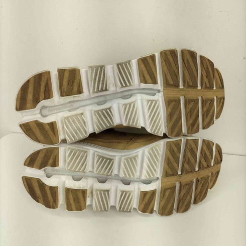 オン On On Cloud Hi Sneakers Dune レディース 25