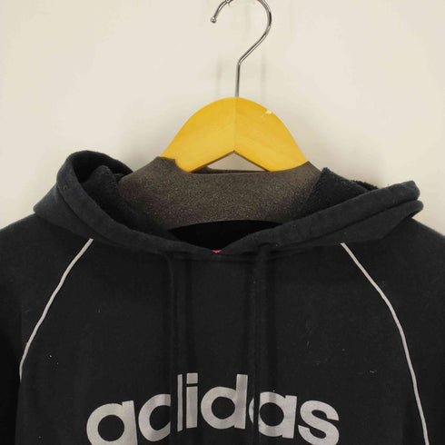 アディダス adidas ロゴプリントフーディー メンズ import:M