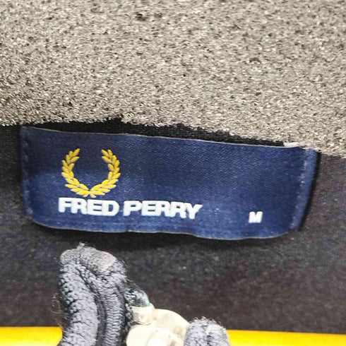 フレッドペリー FRED PERRY ワンポイントロゴ刺繍 Short Track JKT メンズ JPN:M