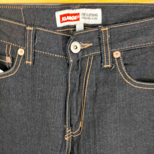 エクストララージ X-LARGE ロゴレザーパッチ 濃紺ストレートデニムパンツ メンズ 30