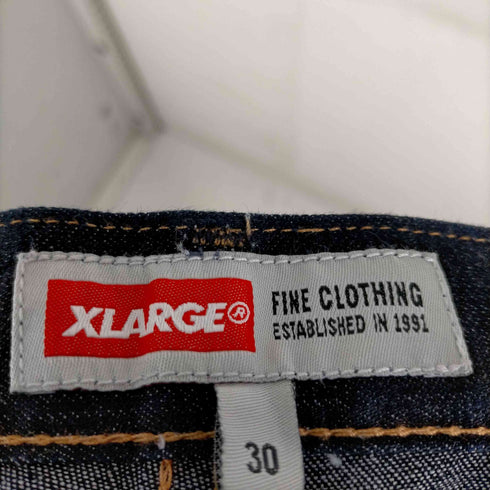 エクストララージ X-LARGE ロゴレザーパッチ 濃紺ストレートデニムパンツ メンズ 30