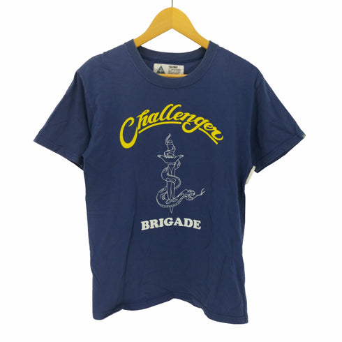 チャレンジャー CHALLENGER BRIGADE プリント コブラソード S/S Tシャツ メンズ JPN:M