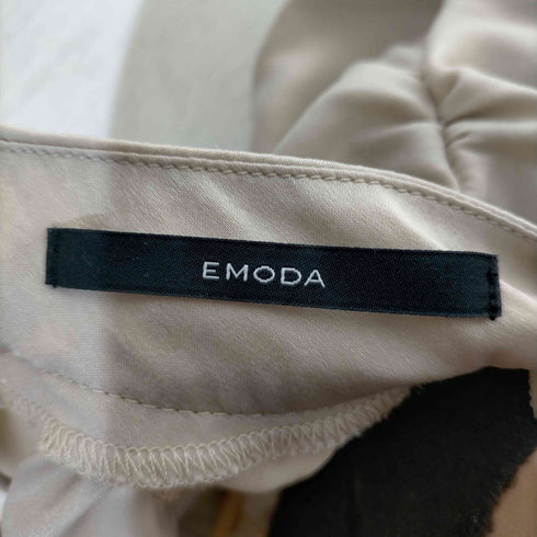 エモダ EMODA バイアスシャーリンググロストップ レディース FREE