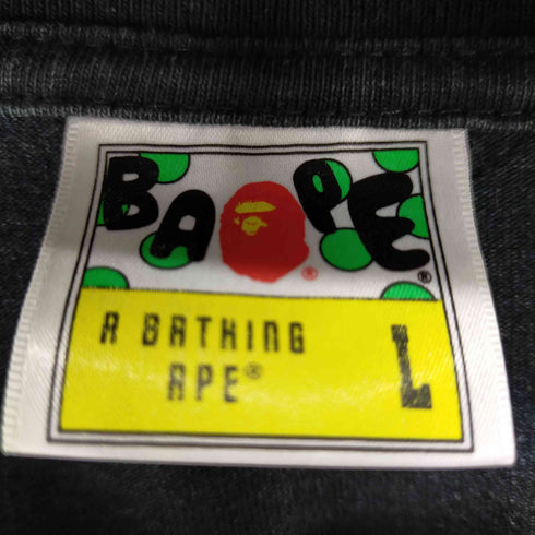 アベイシングエイプ A BATHING APE タイガーシャーク プリントTシャツ メンズ JPN:L