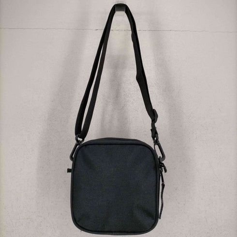 カーハートワークインプログレス Carhartt WIP essentials bag small メンズ