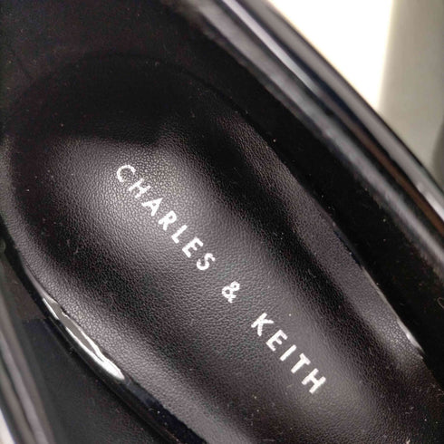 チャールズキース CHARLES & KEITH ルラ パテントプラットフォームローファー レディース JPN:38
