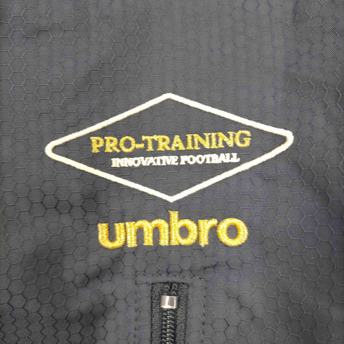 アンブロ UMBRO PRO-TRAINING ダブルダイヤモンド刺繍トラックパンツ メンズ O