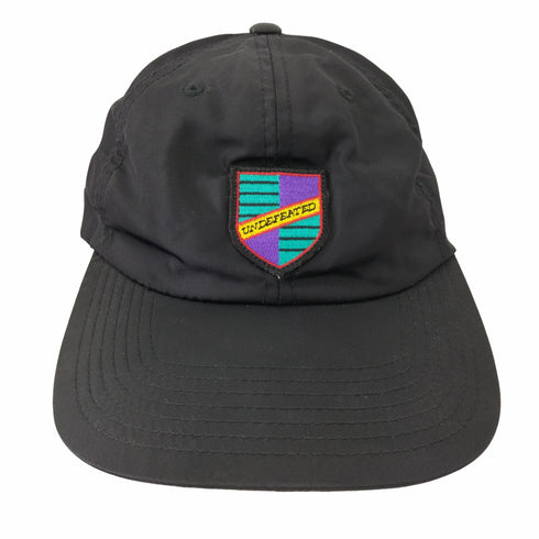アンディフィーテッド UNDEFEATED フロントロゴ 裏地メッシュナイロンキャップ メンズ ONE SIZE