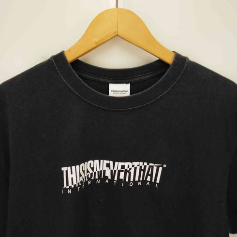 THISISNEVER THAT プリントクルーネックTシャツ メンズ import:M