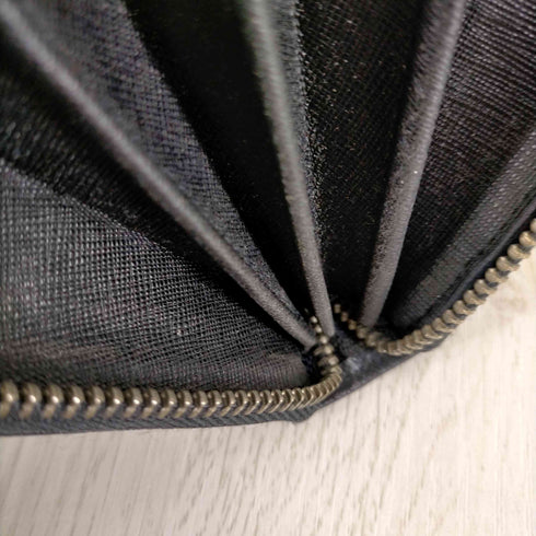 ロエン Roen レザーラウンドジップ長財布 メンズ