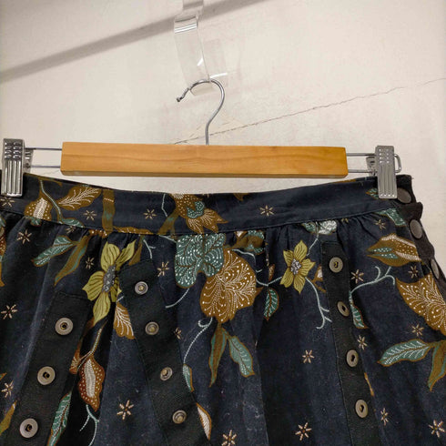 ドルチェアンドガッバーナ DOLCE&GABBANA 花柄アシンメトリースカート レディース JPN:40