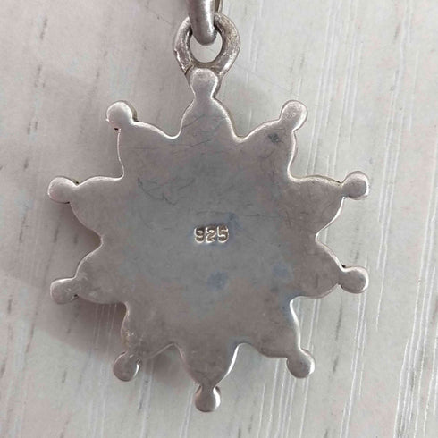 インディアンジュエリー INDIAN JEWELRY 925刻印 ホワイトバッファロー フラワー ネックレス stealing メンズ